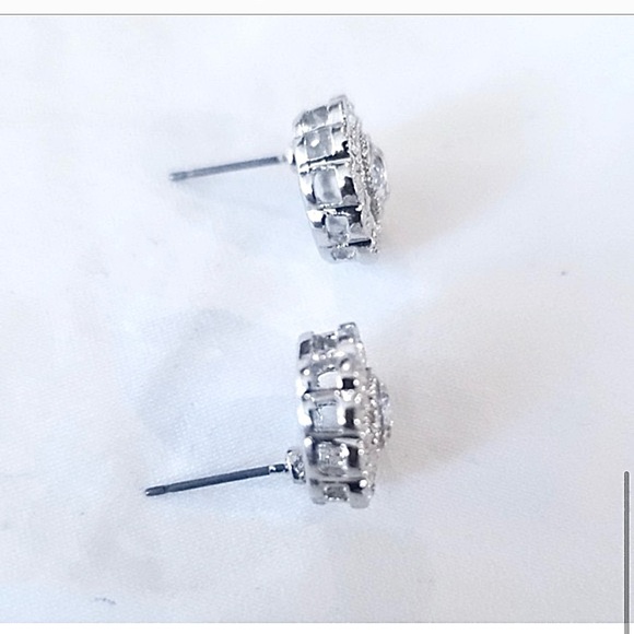 Nordstrom- Cubic zirconia silver earrings - Picture 4 of 7